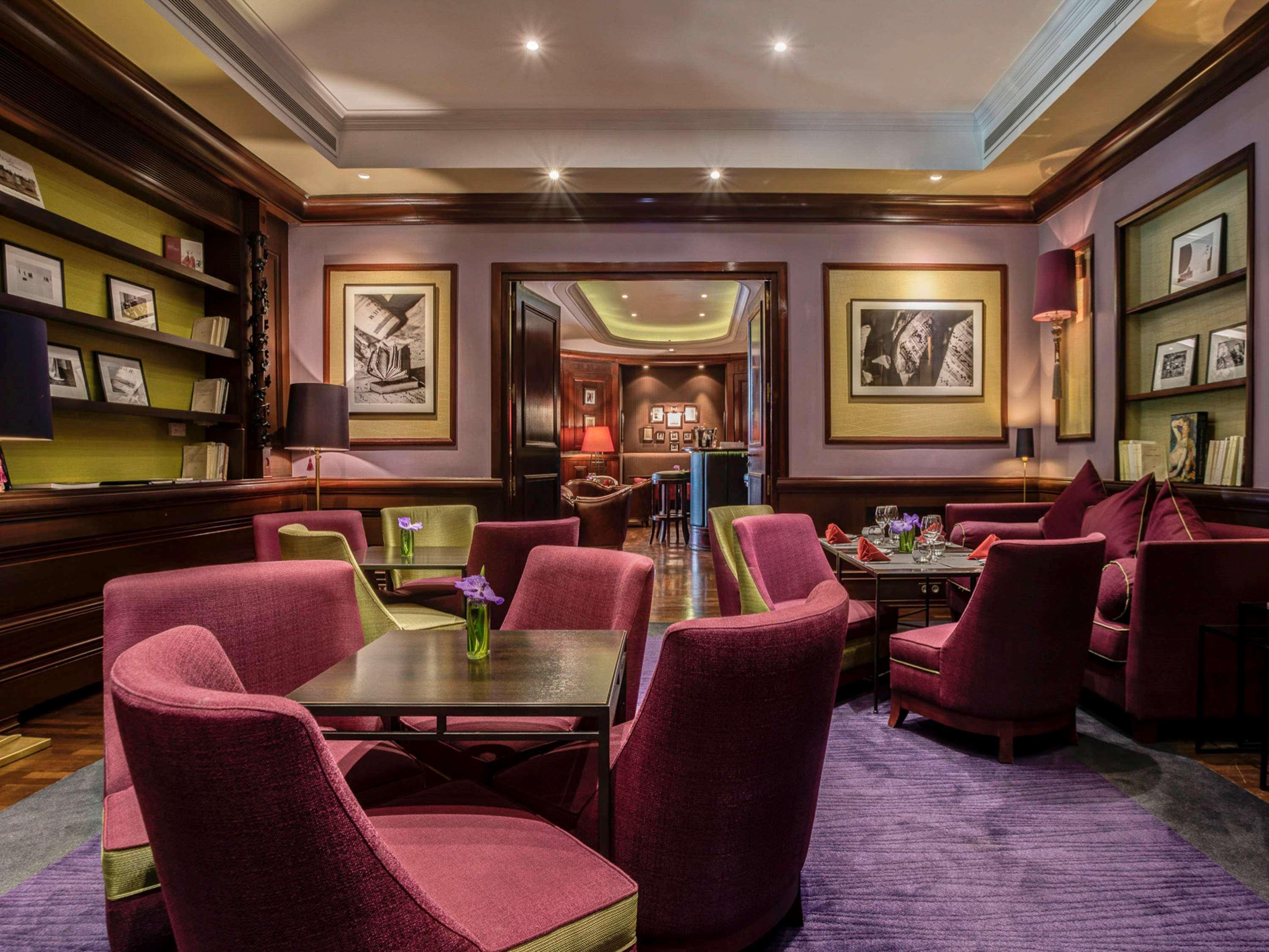 فندق بون رويال باريس المظهر الخارجي الصورة The Library at The Dorchester
